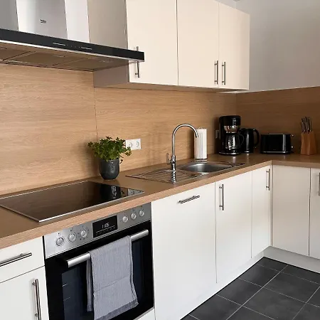 Апартаменты 109 Целль-ан-дер-Мозель